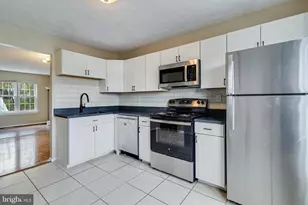 35 Dove Tree Ct, Indian Head, MD 20640 - Photo 3
