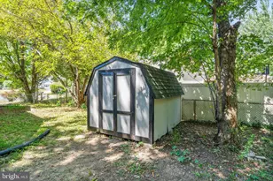 1205 Adams Ct, Waldorf, MD 20602 - Photo 11