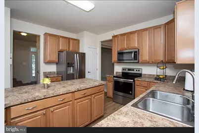 2960 Kincaid Drive, Waldorf, MD 20603 - Photo 5