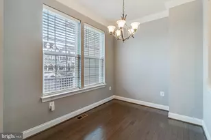 358 Buckeye Cir, La Plata, MD 20646 - Photo 7