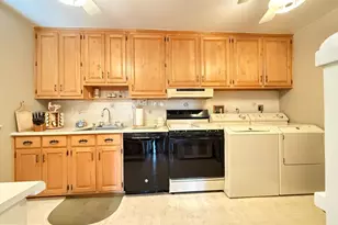 1111 Stone Ct, Waldorf, MD 20602 - Photo 9