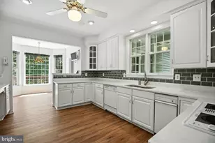 7129 Langley Ct, Hughesville, MD 20637 - Photo 3