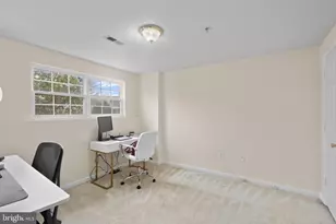 10906 W Point Pl, White Plains, MD 20695 - Photo 27