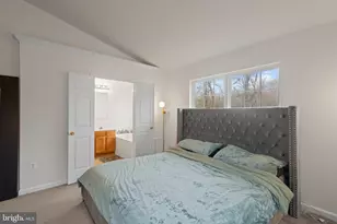 10906 W Point Pl, White Plains, MD 20695 - Photo 19