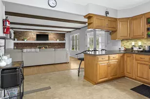 11074 Ellinger Dr, White Plains, MD 20695 - Photo 9