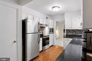 10710 Prince Charles Dr, La Plata, MD 20646 - Photo 9