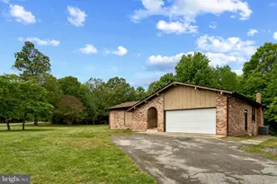 10710 Prince Charles Dr, La Plata, MD 20646 - Photo 39