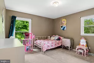 10710 Prince Charles Dr, La Plata, MD 20646 - Photo 21