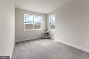 5196 Newport Cir, White Plains, MD 20695 - Photo 33