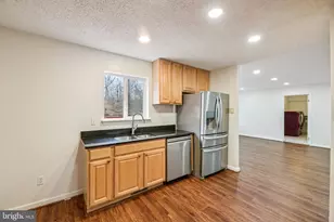 3028 Bramblewood Ct, Waldorf, MD 20603 - Photo 9