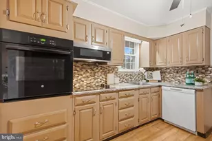 5253 Briscoe Farm Rd, Waldorf, MD 20601 - Photo 17