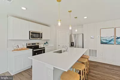 473 Woodgrain Avenue, La Plata, MD 20646 - Photo 7