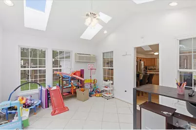 8537 Anderegg Place, Waldorf, MD 20603 - Photo 17
