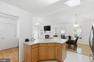 8537 Anderegg Pl, Waldorf, MD 20603 - Photo 9