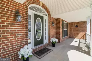 8800 Hill Spring Dr, La Plata, MD 20646 - Photo 9