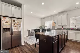 11373 Tolkien Ave, White Plains, MD 20695 - Photo 7