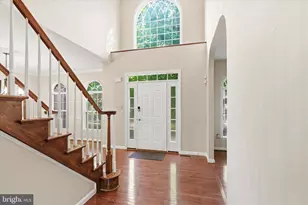 5829 Lockmere Pl, Waldorf, MD 20601 - Photo 3