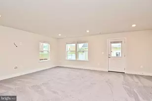 4107 Charles Dickens Dr, White Plains, MD 20695 - Photo 9