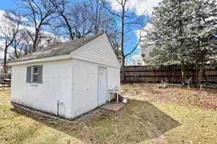 4225 Marion Ln, Waldorf, MD 20601 - Photo 9