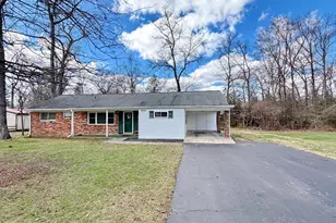 4225 Marion Ln, Waldorf, MD 20601 - Photo 3