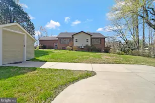 17082 Prince Frederick Rd, Hughesville, MD 20637 - Photo 5