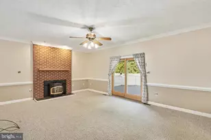 7860 Lakes End Ct, La Plata, MD 20646 - Photo 9