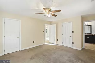 7860 Lakes End Ct, La Plata, MD 20646 - Photo 35