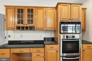 7860 Lakes End Ct, La Plata, MD 20646 - Photo 17