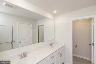 10969 Barnard Pl, White Plains, MD 20695 - Photo 13