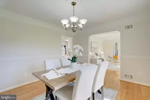 4035 Ravine Dr, White Plains, MD 20695 - Photo 13