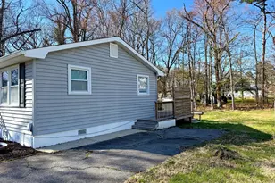 108 W Hawthorne Dr, La Plata, MD 20646 - Photo 53