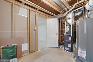 11432 Westmont Ct, Waldorf, MD 20602 - Photo 47