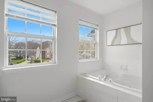 11432 Westmont Ct, Waldorf, MD 20602 - Photo 31