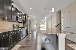 5765 Frederick Douglas Pl, White Plains, MD 20695 - Photo 11