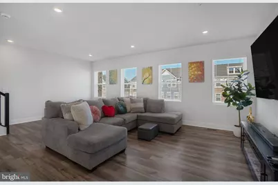 4165 Brodie Pl, White Plains, MD 20695 - Photo 7