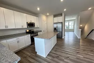 5548 Marksburg Pl Pl, White Plains, MD 20695 - Photo 7