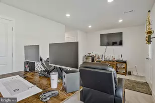 11521 Charlotte Bronte Ln, White Plains, MD 20695 - Photo 11