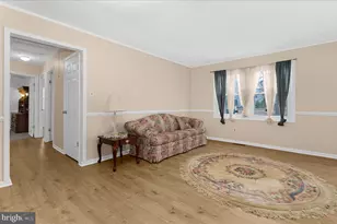 2450 Shawnee Ln, Waldorf, MD 20601 - Photo 11