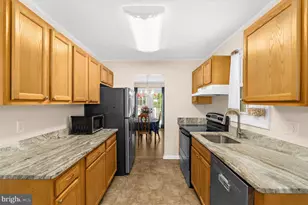 2450 Shawnee Ln, Waldorf, MD 20601 - Photo 7