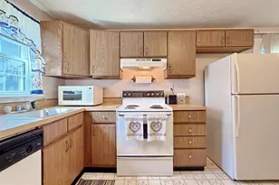 4194 Logteal Dr, Waldorf, MD 20603 - Photo 3