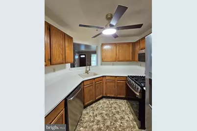 2445 Sagewood Court, Waldorf, MD 20601 - Photo 7