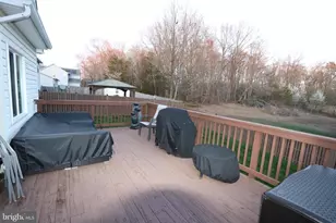 2338 Rolling Meadows St, Waldorf, MD 20601 - Photo 3