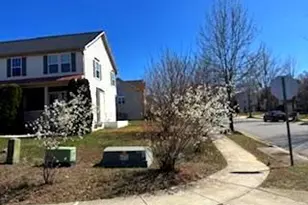 10739 Constitution Dr, Waldorf, MD 20603 - Photo 3