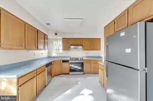 6016 Harbor Seal Ct, Waldorf, MD 20603 - Photo 15