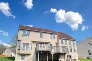 2608 Pebblebrook Terrace Ct, Waldorf, MD 20603 - Photo 5