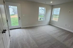 5511 Aberdeen Pl, White Plains, MD 20695 - Photo 3