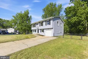 50 Garner Ave, Waldorf, MD 20602 - Photo 3
