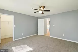 4900 Webfoot Ct, Waldorf, MD 20601 - Photo 17