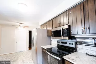 2731 Sun Valley Dr, Waldorf, MD 20603 - Photo 15