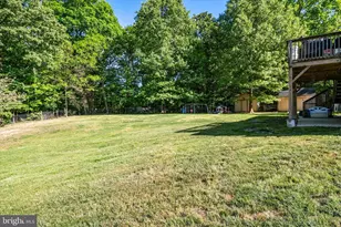 10242 Charles St, La Plata, MD 20646 - Photo 33